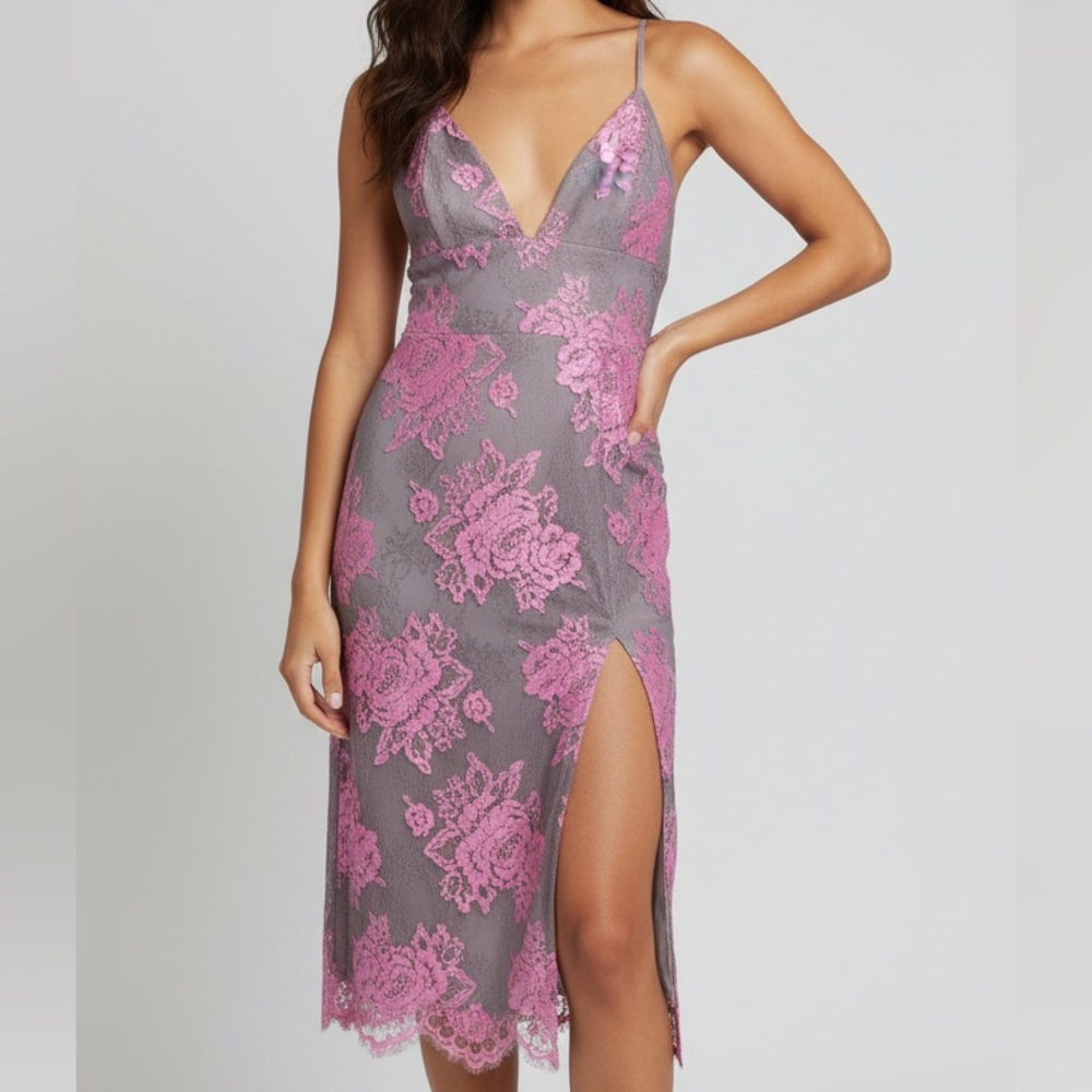 X BY NBD Alai Dress Pink Grey Floral Lace Mini Front Slit Size 4